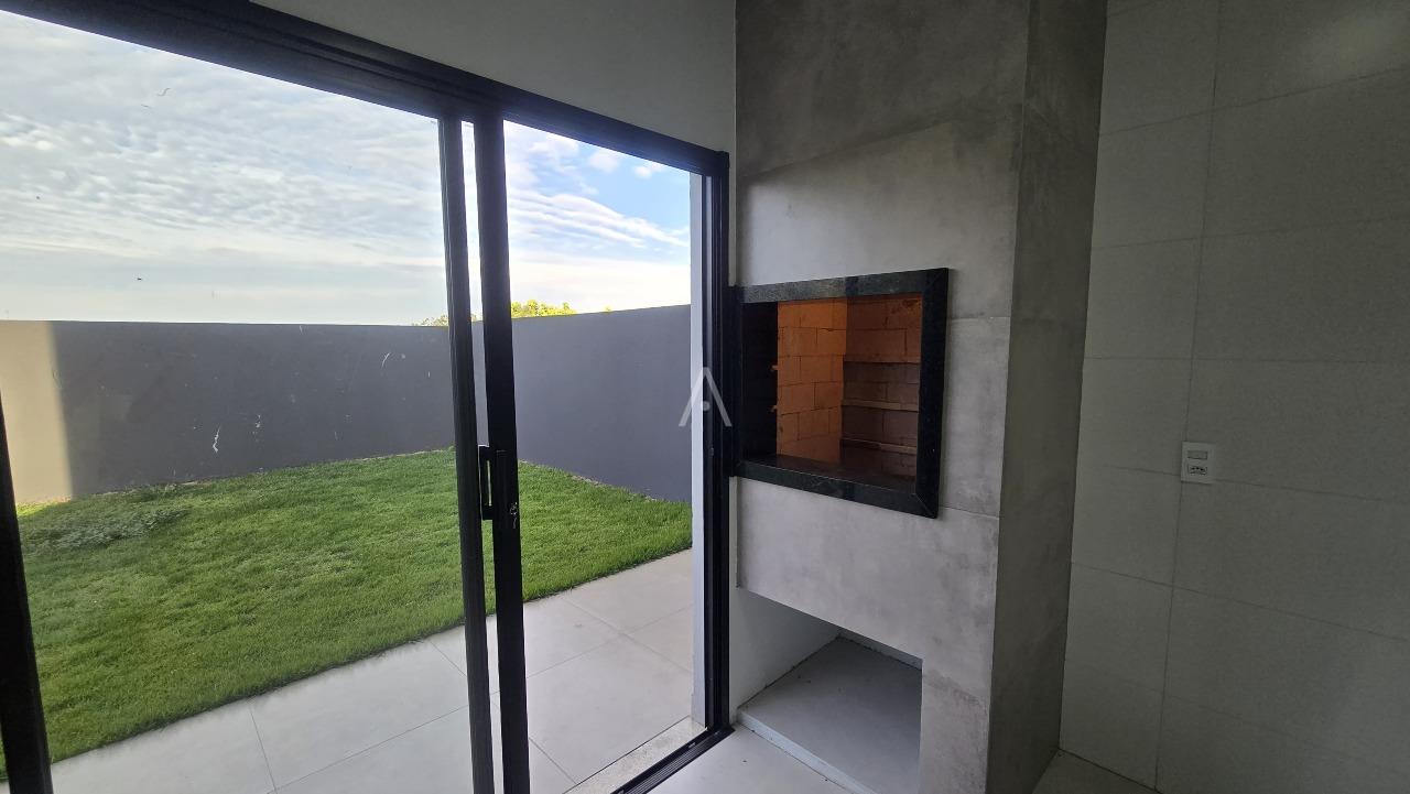 Sobrado para à venda no Bairro JARDIM PARIZZOTTO em TOLEDO: 