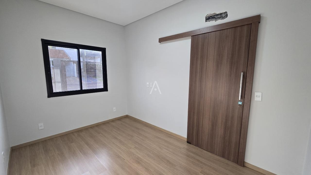 Sobrado para à venda no Bairro JARDIM PARIZZOTTO em TOLEDO: 