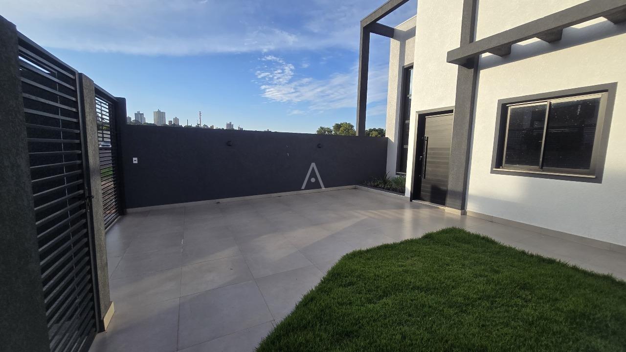 Sobrado para à venda no Bairro JARDIM PARIZZOTTO em TOLEDO: 