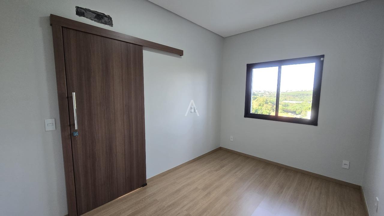 Sobrado para à venda no Bairro JARDIM PARIZZOTTO em TOLEDO: 