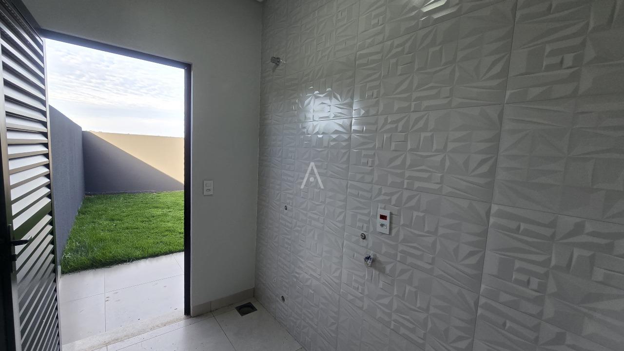 Sobrado para à venda no Bairro JARDIM PARIZZOTTO em TOLEDO: 