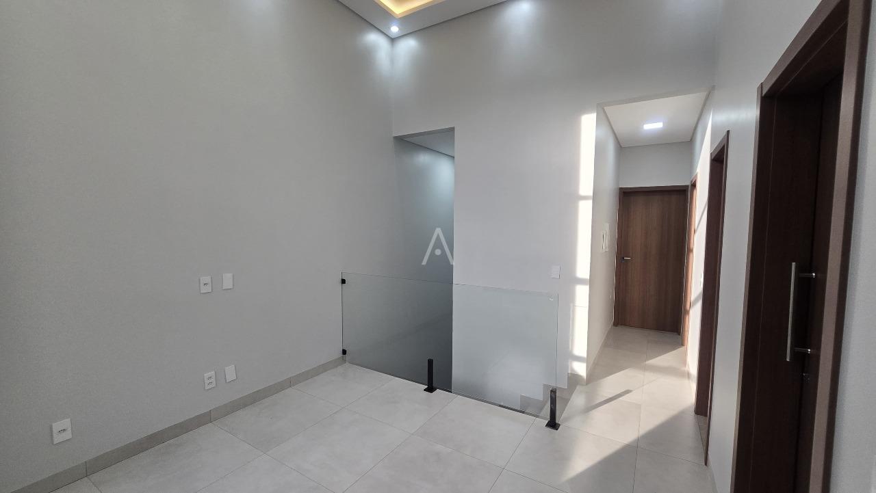 Sobrado para à venda no Bairro JARDIM PARIZZOTTO em TOLEDO: 