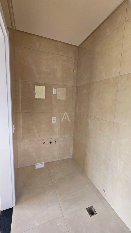 Sobrado para à venda no Bairro VILA INDUSTRIAL em TOLEDO: 