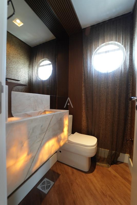 Apartamento para à venda no Bairro CENTRO em CASCAVEL: 