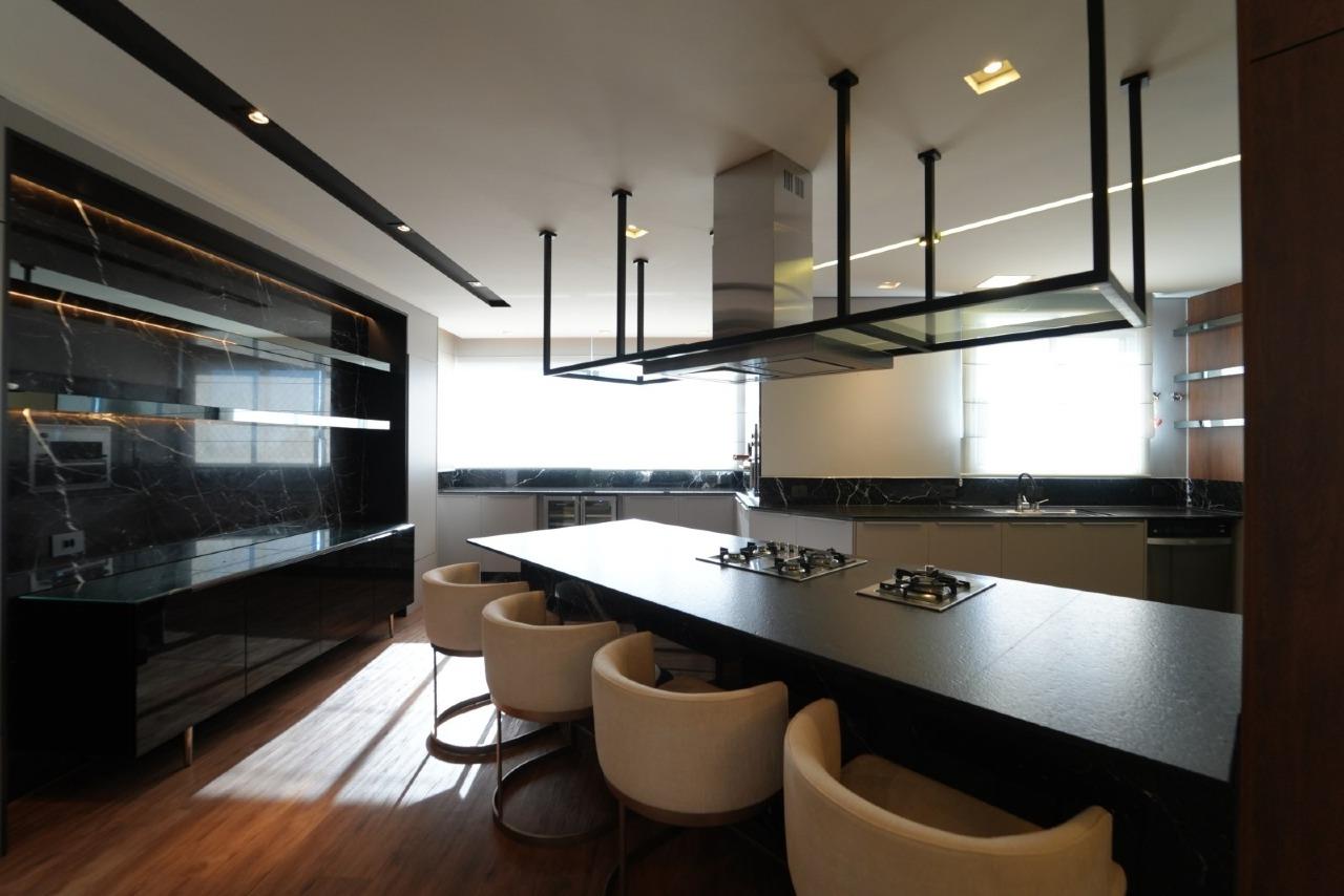 Apartamento para à venda no Bairro CENTRO em CASCAVEL: 