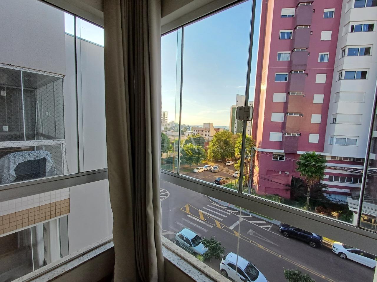 Apartamento para à venda no Bairro CENTRO em CASCAVEL: SACADA