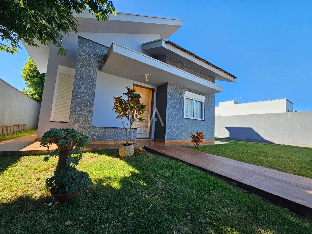 Casa Residencial para à venda no Bairro São Luis do Oeste em TOLEDO: 