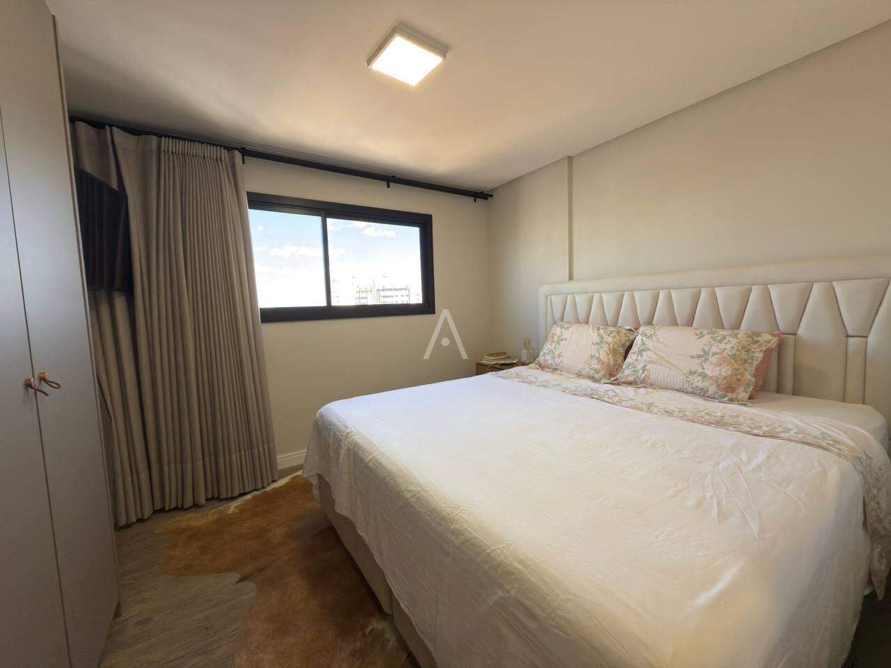 Apartamento para à venda no Bairro CENTRO em CASCAVEL: