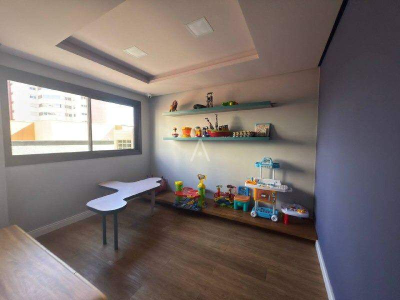 Apartamento para à venda no Bairro CENTRO em CASCAVEL: