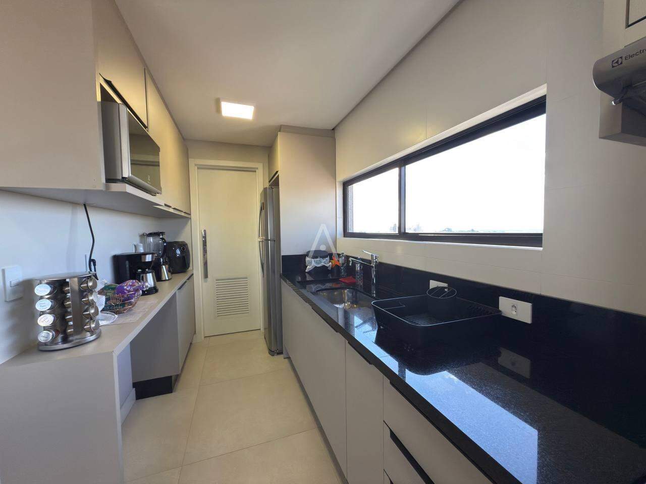 Apartamento para à venda no Bairro CENTRO em CASCAVEL: