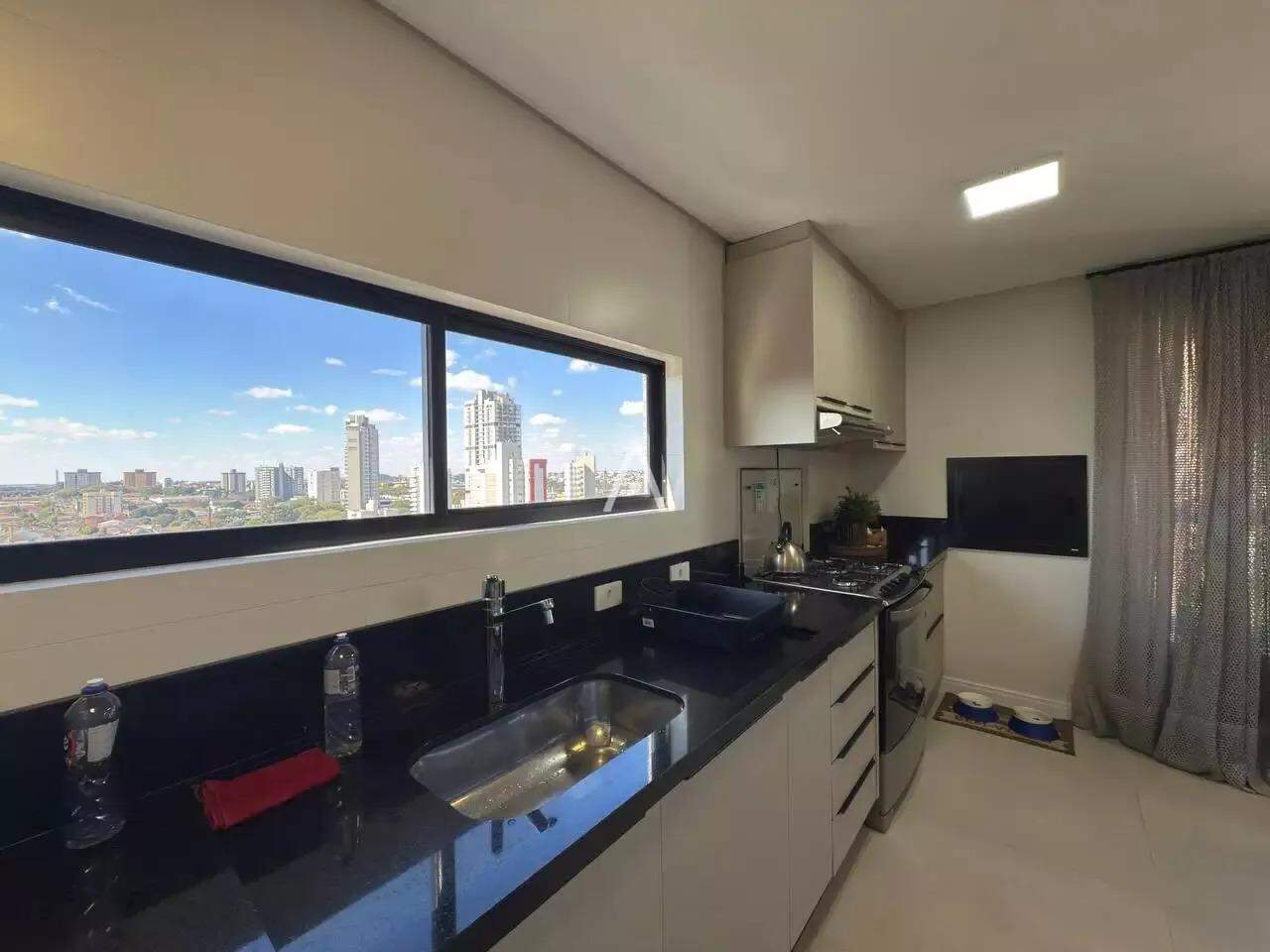 Apartamento para à venda no Bairro CENTRO em CASCAVEL: