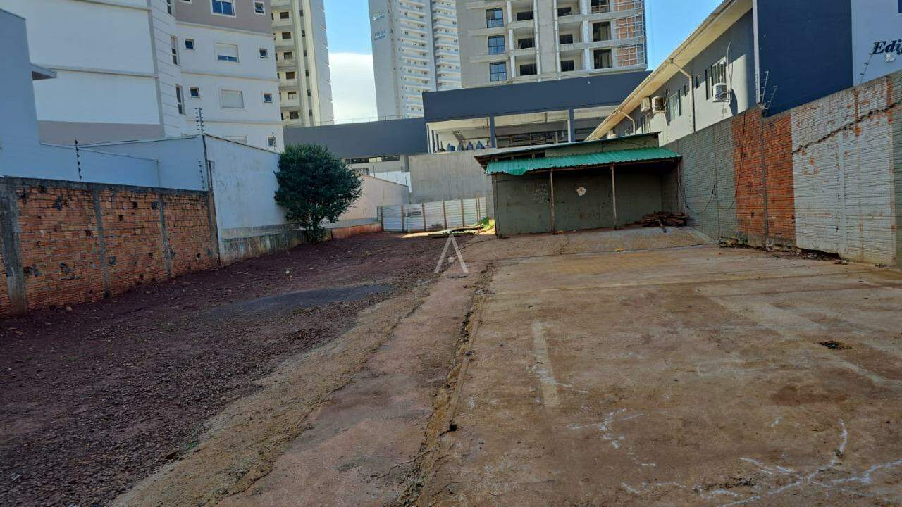 Terreno para para aluguel no Bairro CENTRO em CASCAVEL: 