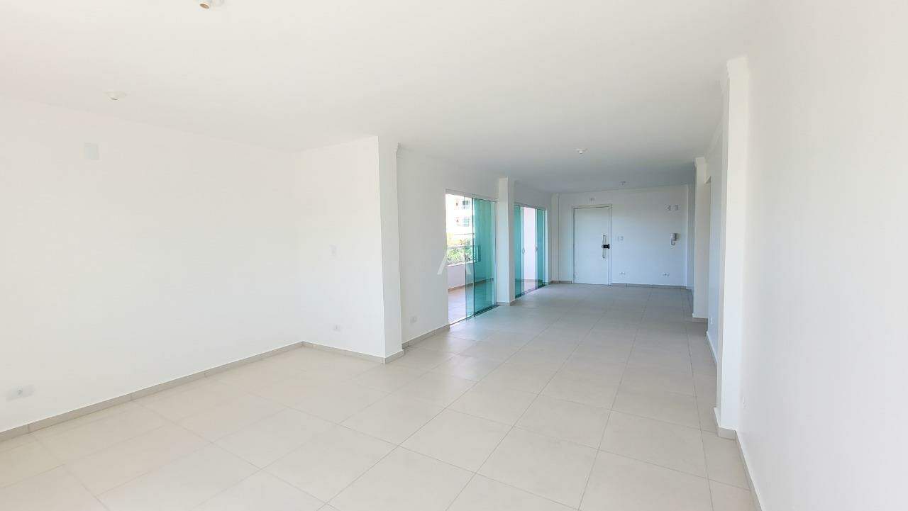 Apartamento para à venda no Bairro REGIAO DO LAGO em CASCAVEL: