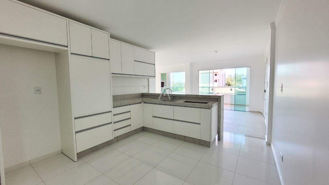 Apartamento para à venda no Bairro REGIAO DO LAGO em CASCAVEL: