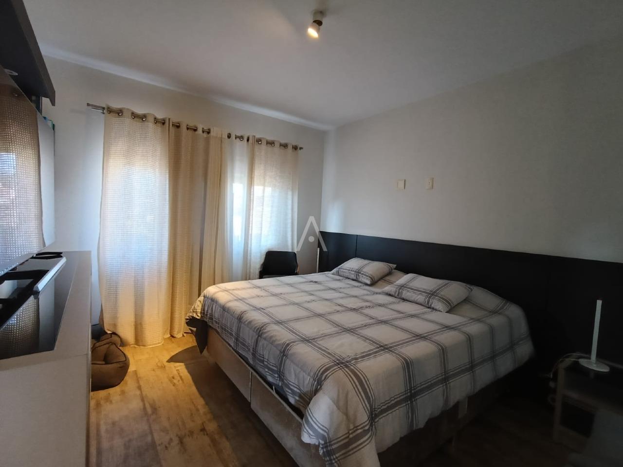 Sobrado para à venda no Bairro COUNTRY em CASCAVEL: 