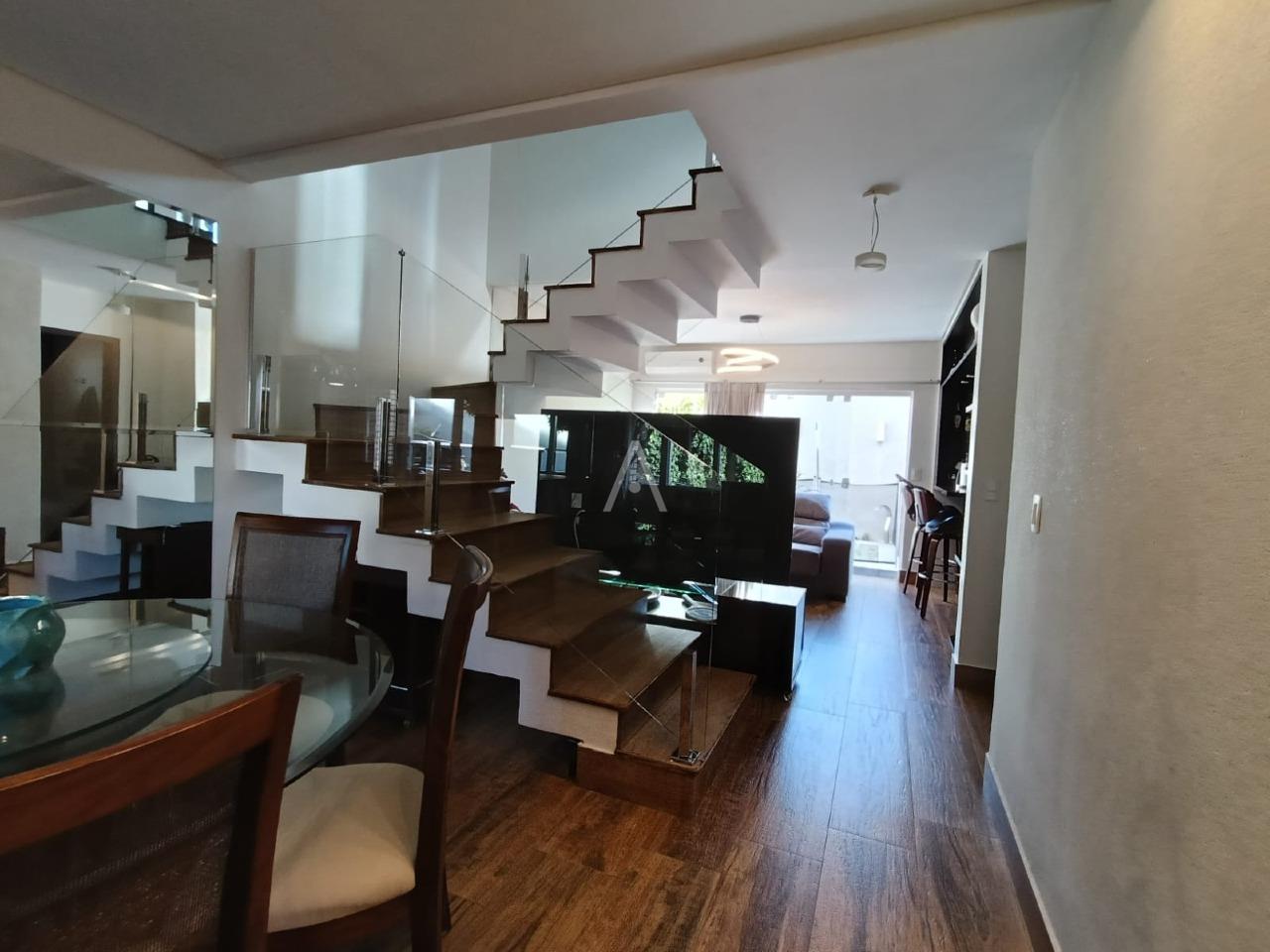 Sobrado para à venda no Bairro COUNTRY em CASCAVEL: 