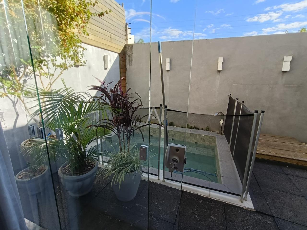 Sobrado para à venda no Bairro COUNTRY em CASCAVEL: 