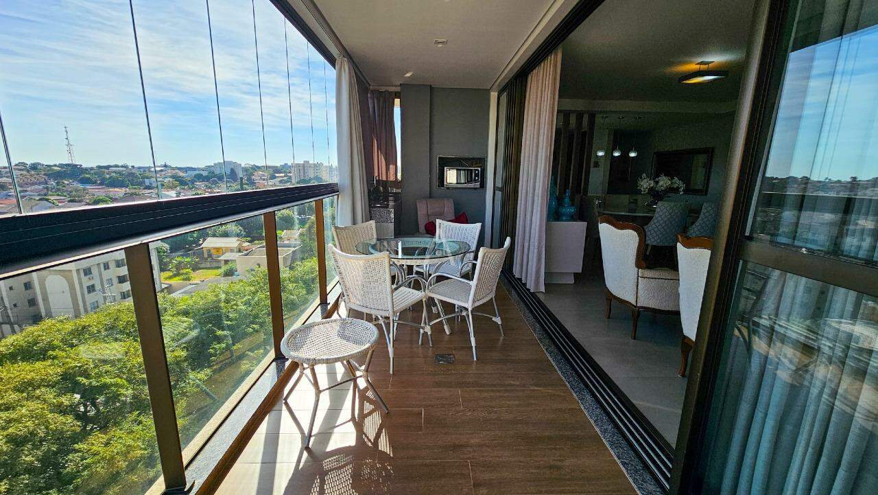 Apartamento para à venda no Bairro CENTRO em CASCAVEL: