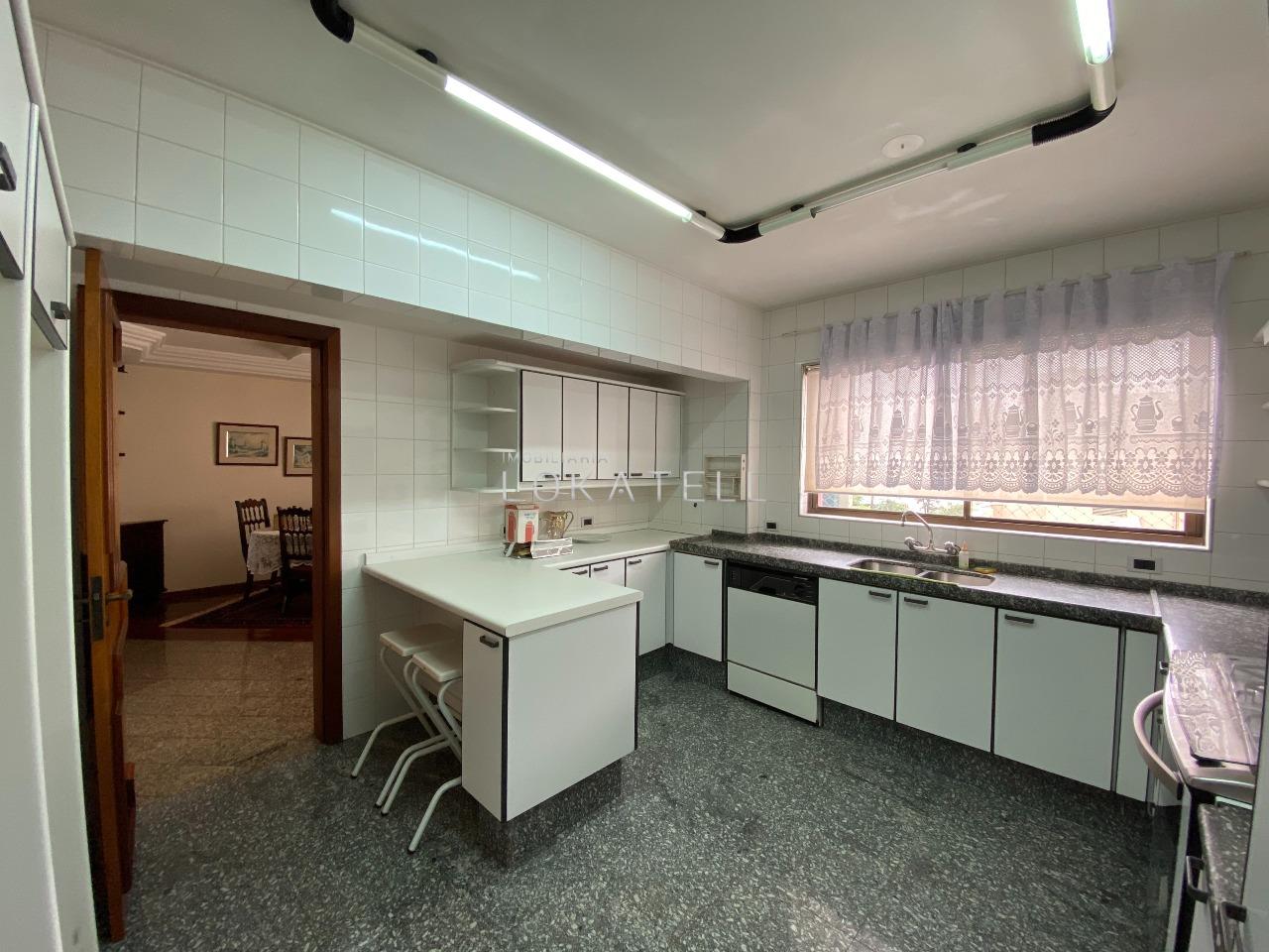 Apartamento para para aluguel no Bairro CENTRO em CASCAVEL: 