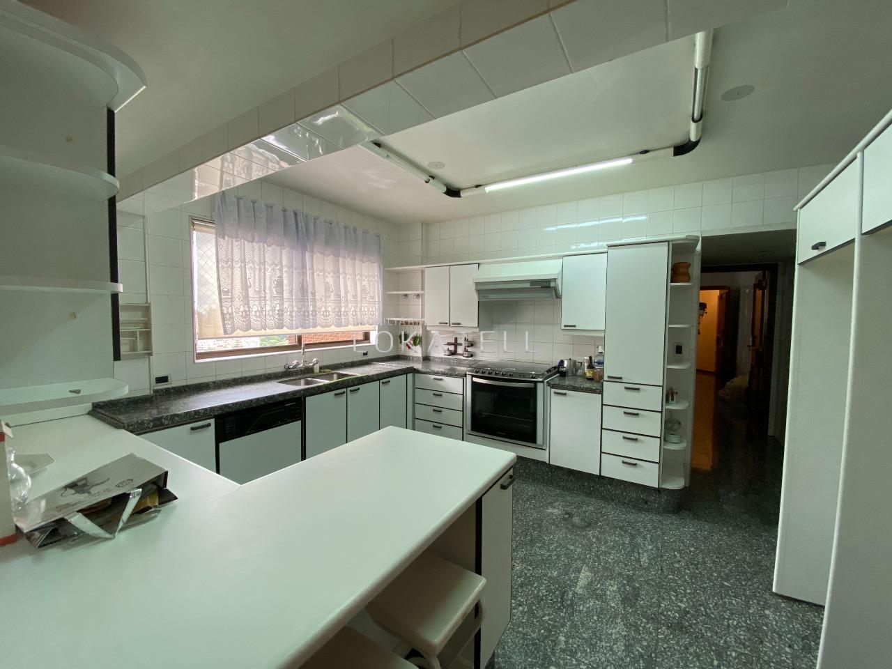 Apartamento para para aluguel no Bairro CENTRO em CASCAVEL: 