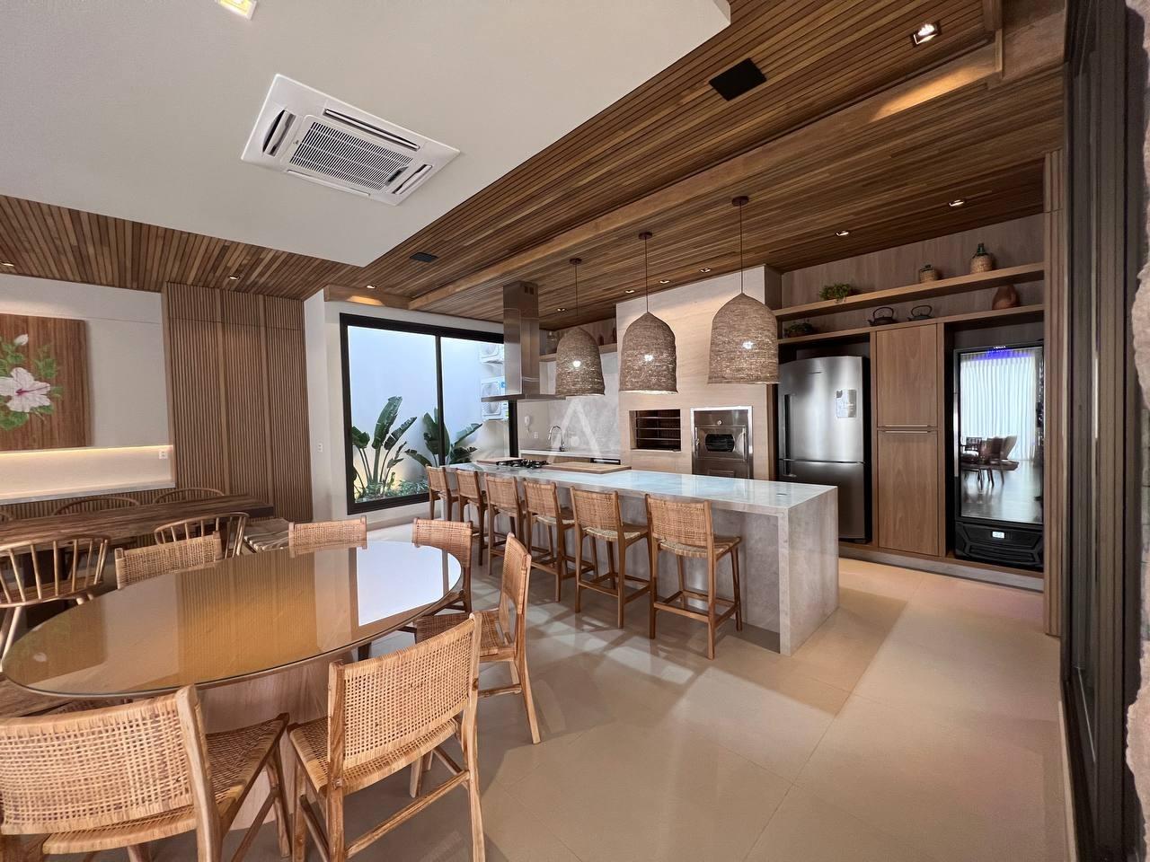 Apartamento para para aluguel no Bairro CENTRO em CASCAVEL: 