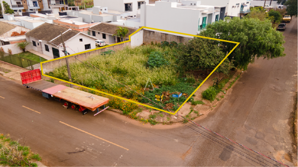 Terreno para à venda no Bairro UNIVERSITARIO em CASCAVEL: