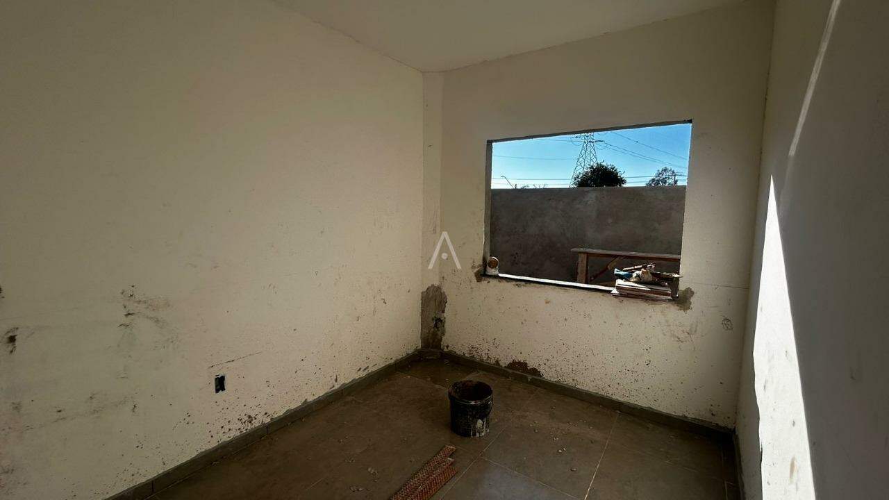 Casa Residencial para à venda no Bairro BRASILIA em CASCAVEL: 