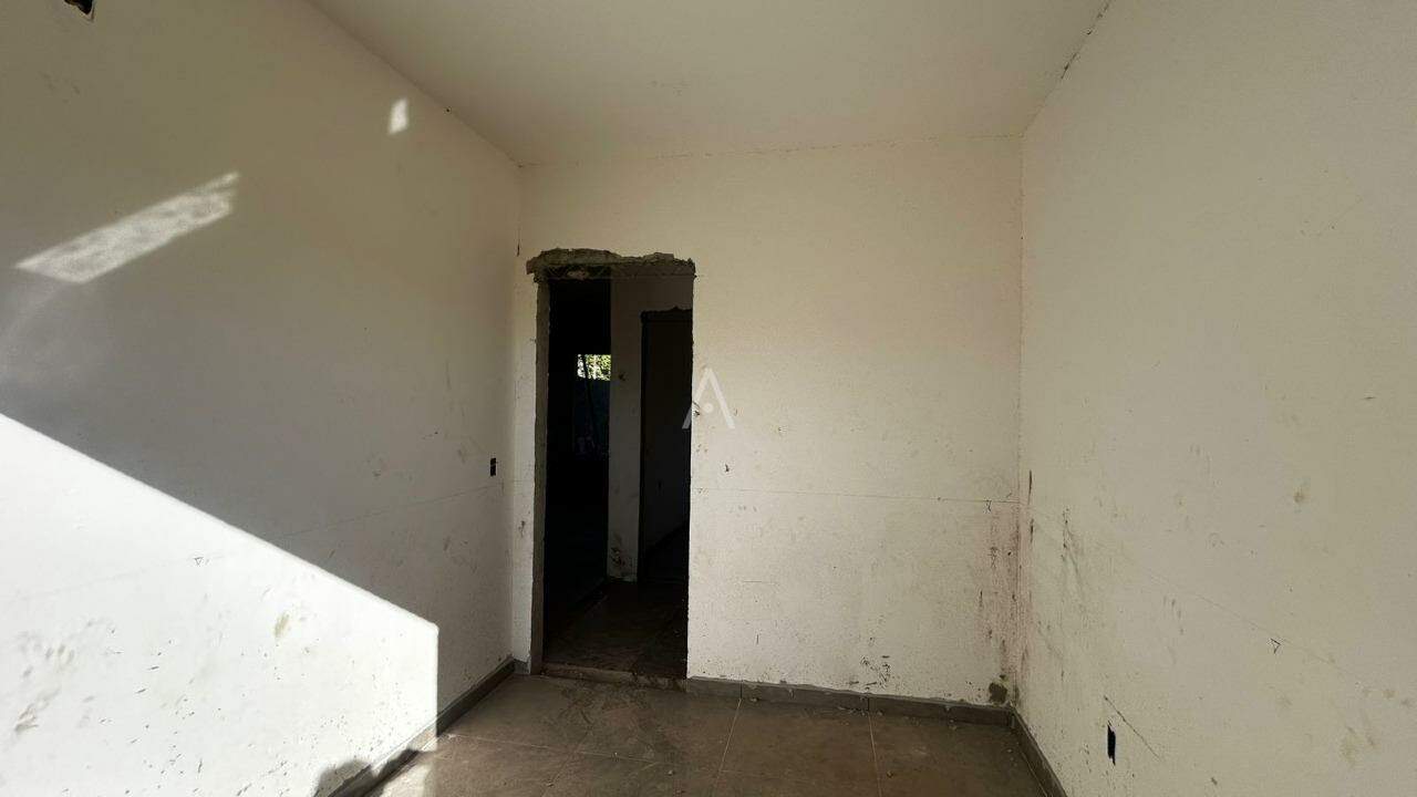 Casa Residencial para à venda no Bairro BRASILIA em CASCAVEL: 