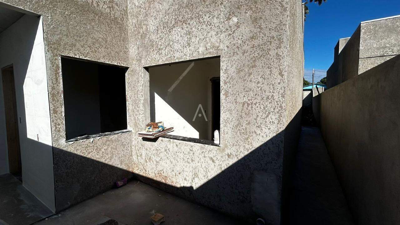 Casa Residencial para à venda no Bairro BRASILIA em CASCAVEL: 