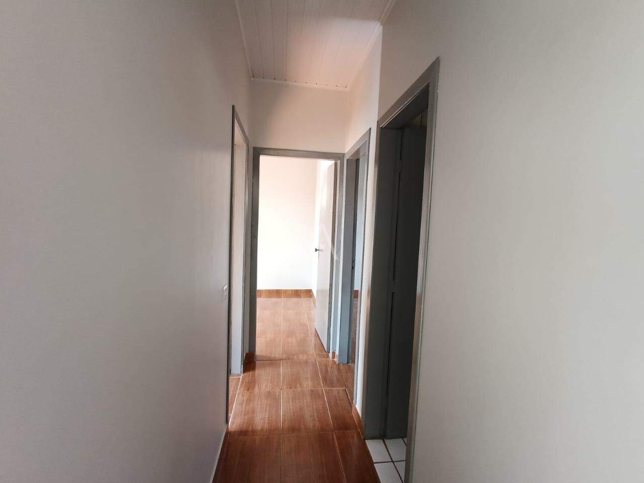 Casa Residencial para para aluguel no Bairro SANTA CRUZ em CASCAVEL: