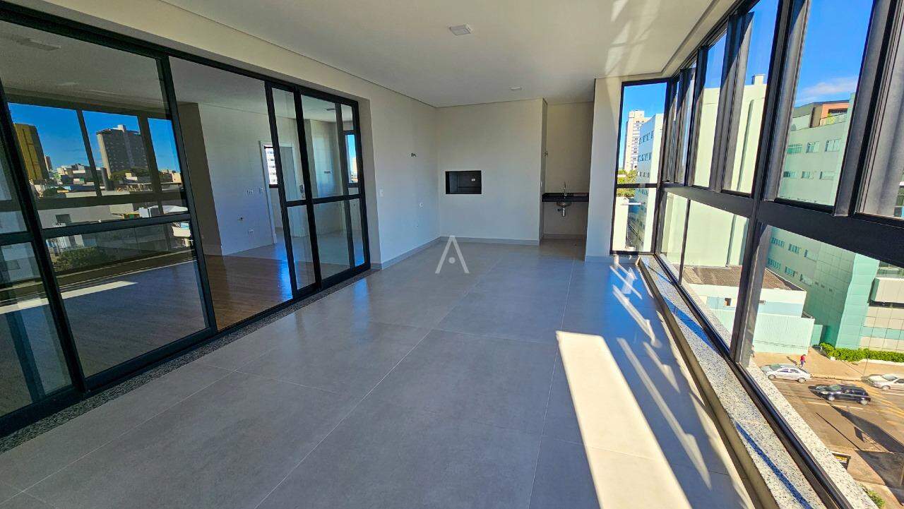 Apartamento para para aluguel no Bairro CENTRO em CASCAVEL: 