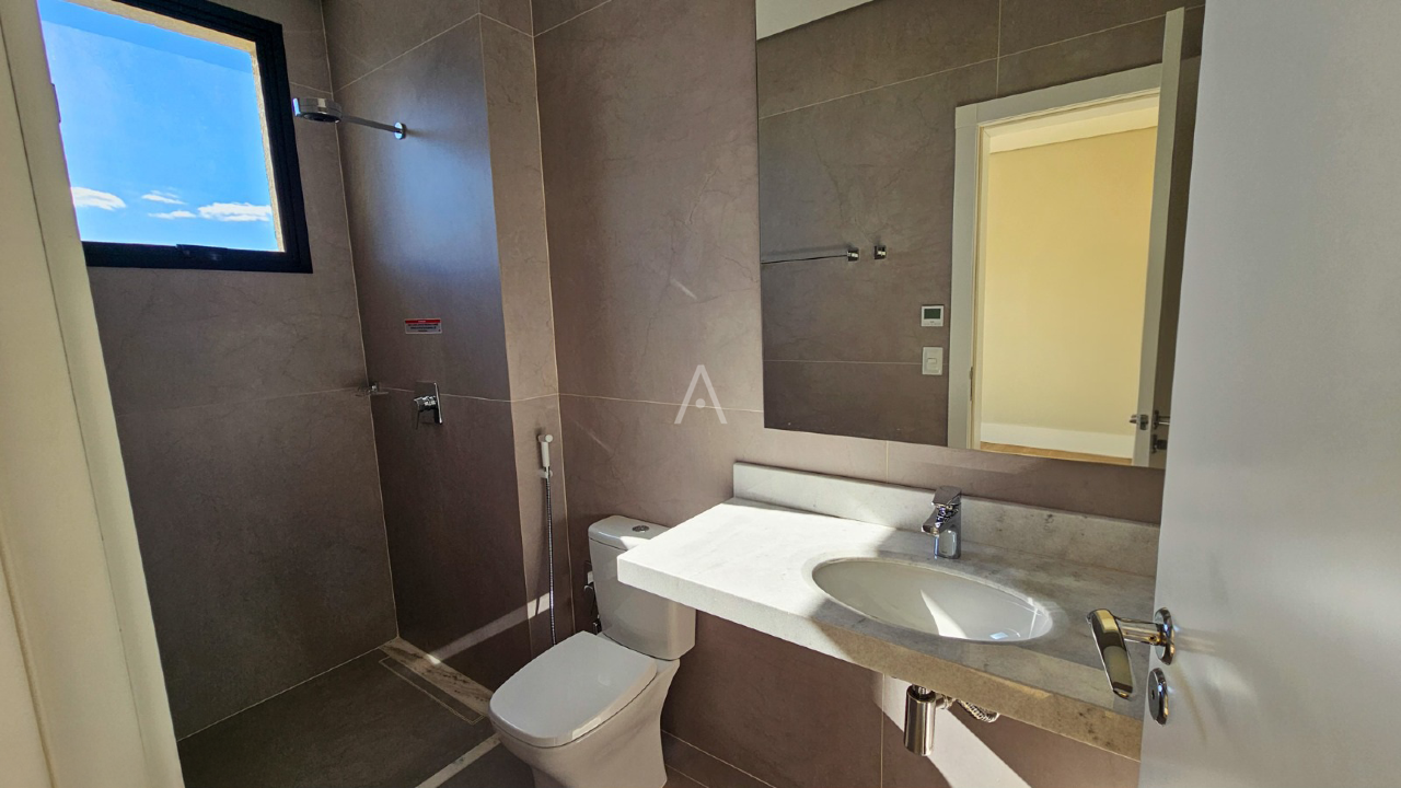 Apartamento para para aluguel no Bairro CENTRO em CASCAVEL: 