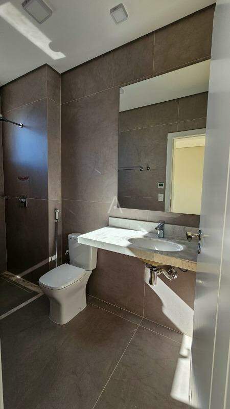 Apartamento para para aluguel no Bairro CENTRO em CASCAVEL: 