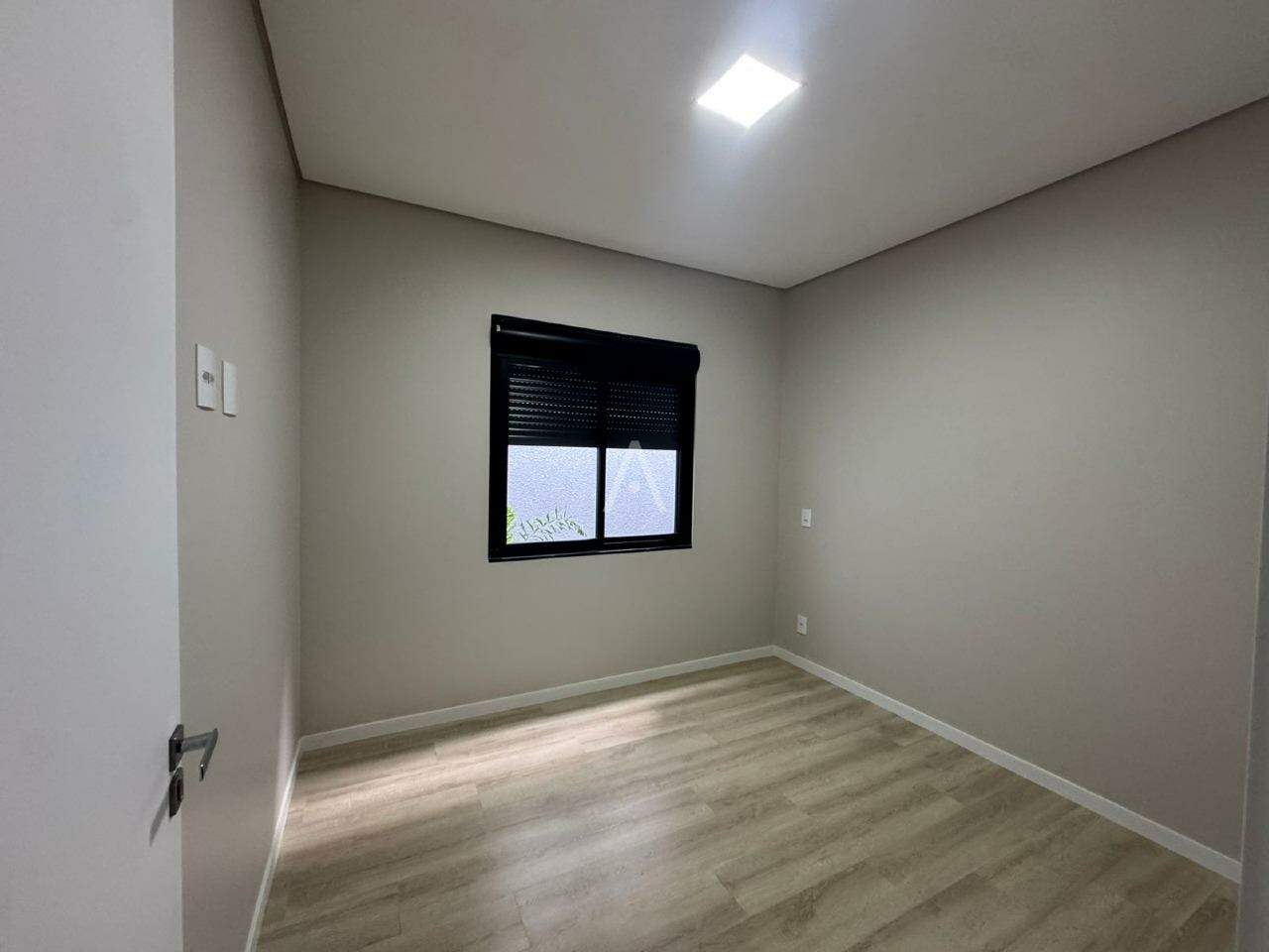 Casa Residencial para à venda no Bairro JARDIM PANCERA em TOLEDO: