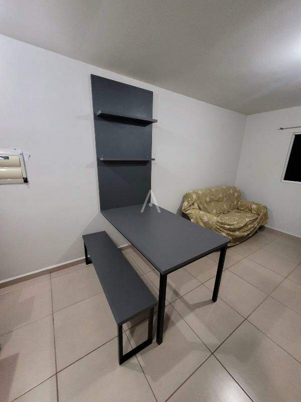 Apartamento para para aluguel no Bairro JARDIM CONCORDIA em TOLEDO: 