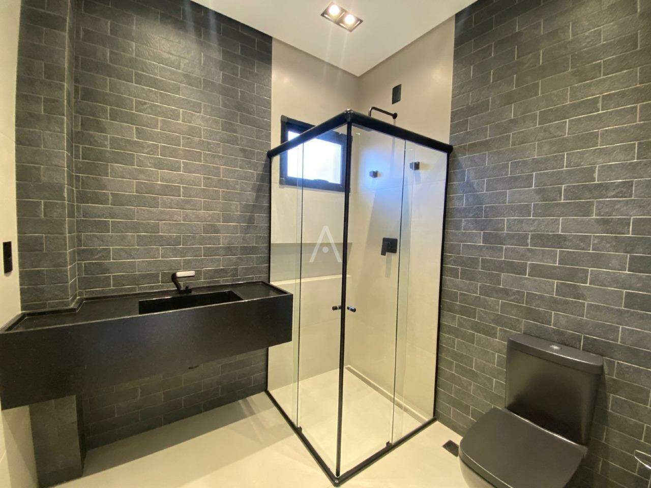 Casa Residencial para à venda no Bairro NEVA em CASCAVEL: 