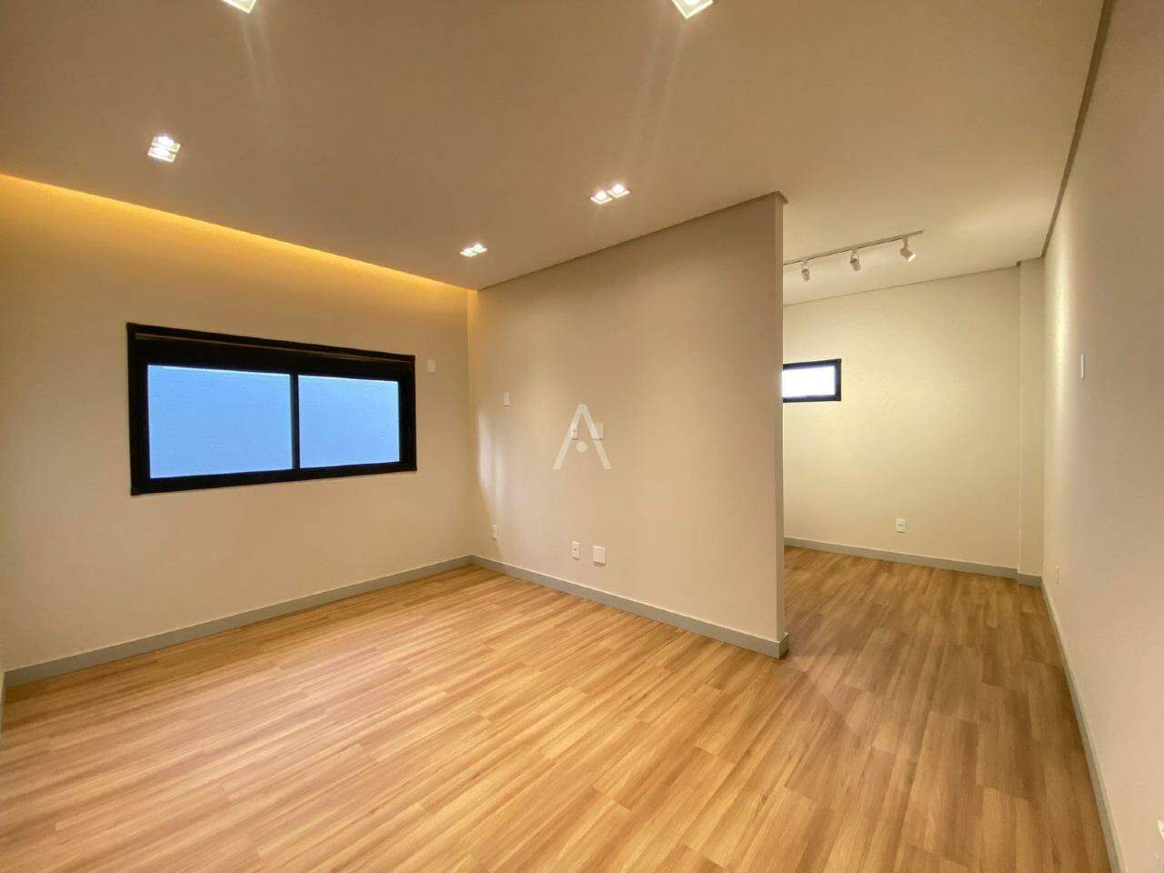 Casa Residencial para à venda no Bairro NEVA em CASCAVEL: 