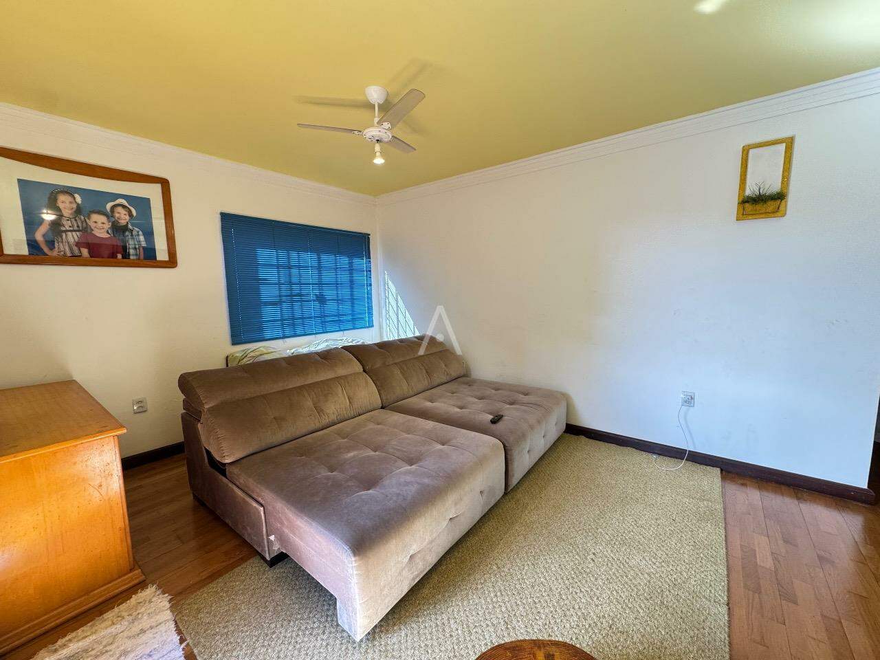 Casa Residencial para à venda no Bairro SAO CRISTOVAO em CASCAVEL: 