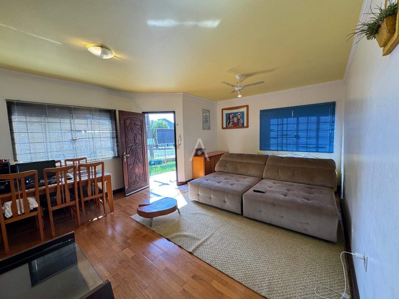 Casa Residencial para à venda no Bairro SAO CRISTOVAO em CASCAVEL: 