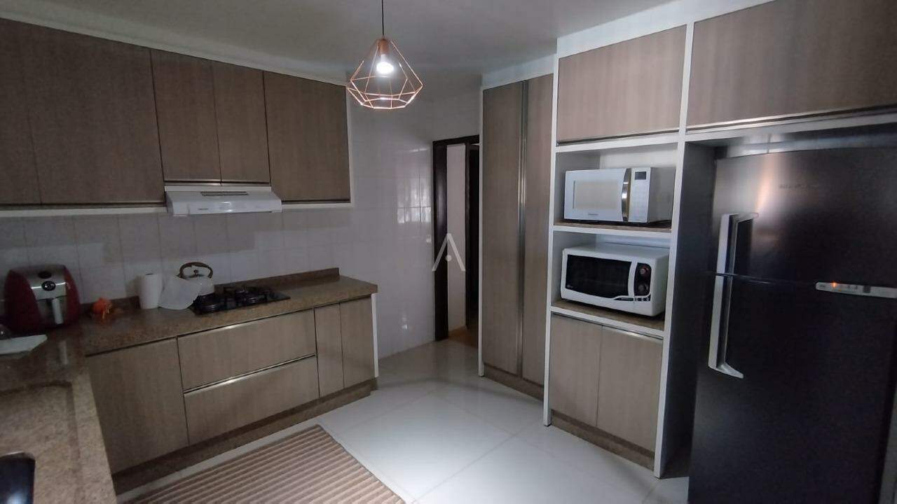 Casa Residencial para para aluguel no Bairro JARDIM PANCERA em TOLEDO: 