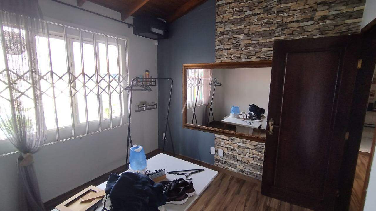 Casa Residencial para para aluguel no Bairro JARDIM PANCERA em TOLEDO: 