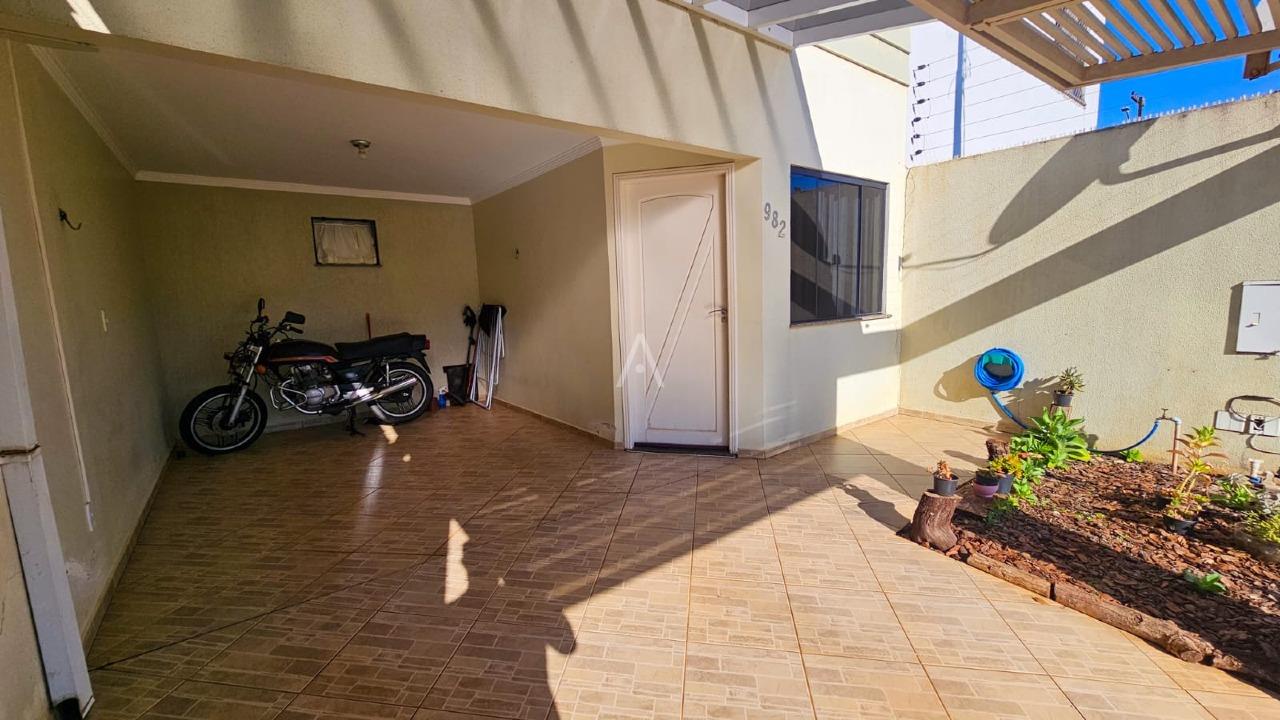 Sobrado para à venda no Bairro ALTO ALEGRE em CASCAVEL: