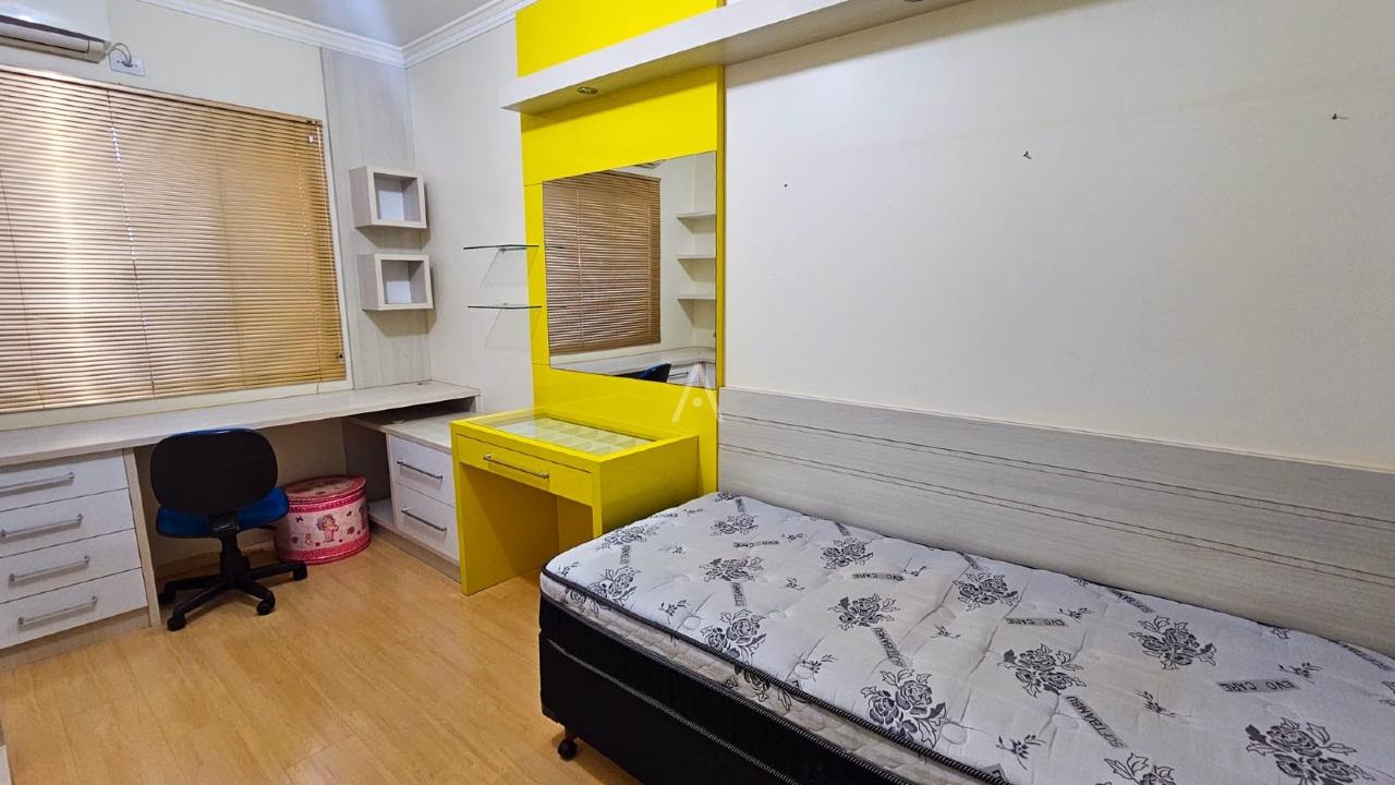 Sobrado para à venda no Bairro ALTO ALEGRE em CASCAVEL: