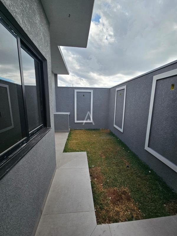 Casa Residencial para à venda no Bairro JARDIM COOPAGRO em TOLEDO: 