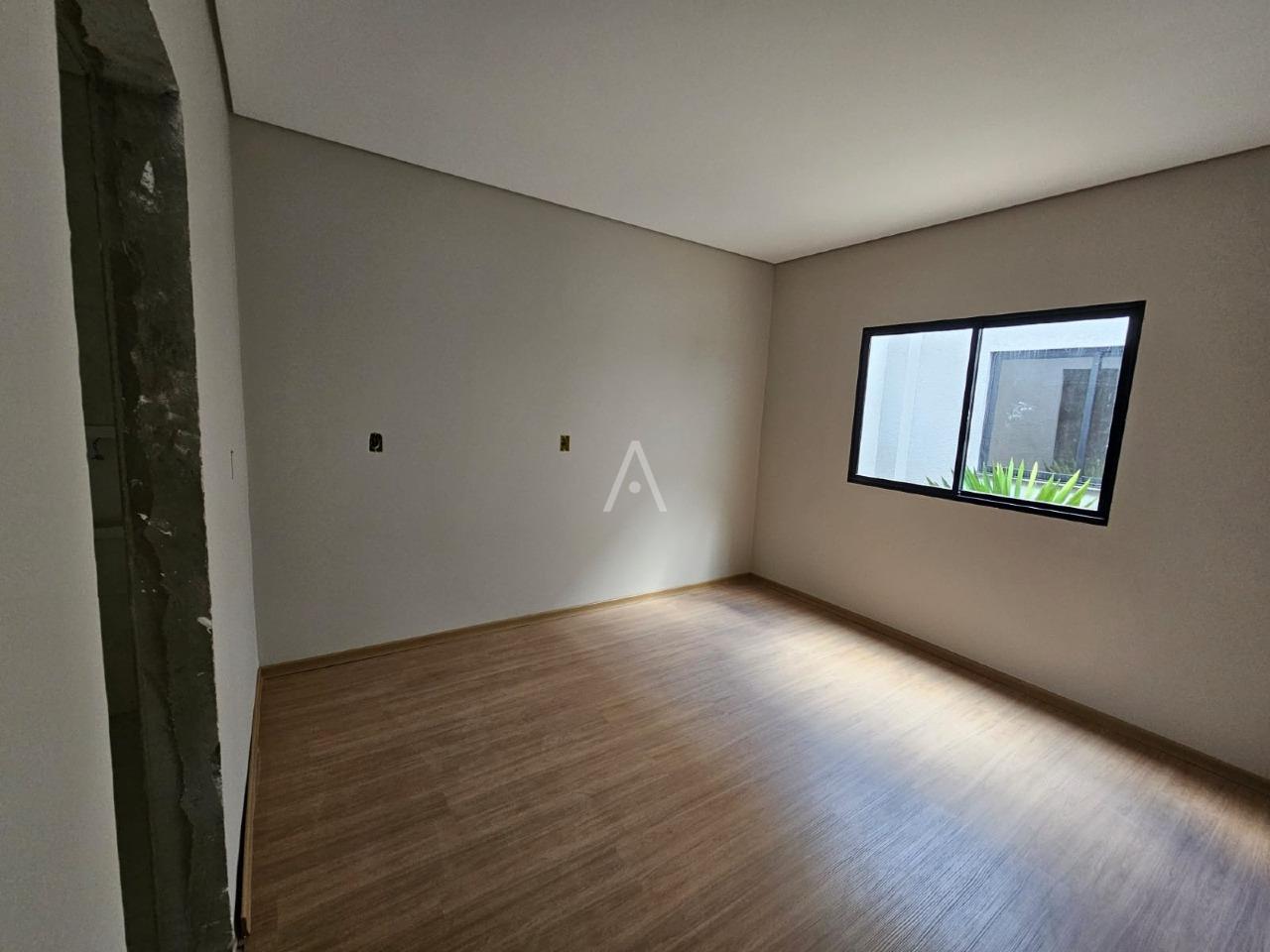 Casa Residencial para à venda no Bairro JARDIM COOPAGRO em TOLEDO: 