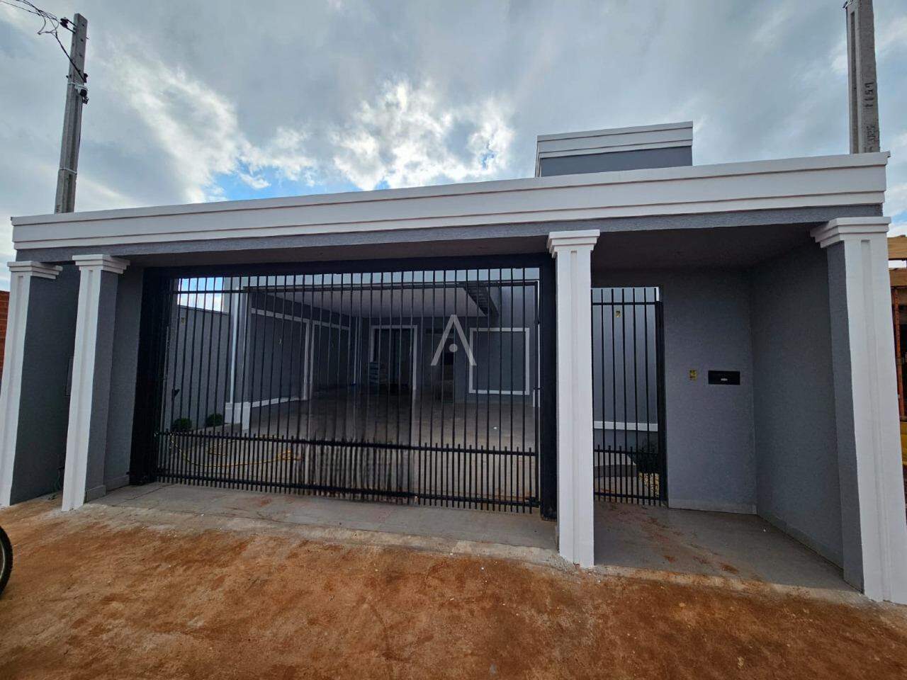 Casa Residencial para à venda no Bairro JARDIM COOPAGRO em TOLEDO: 
