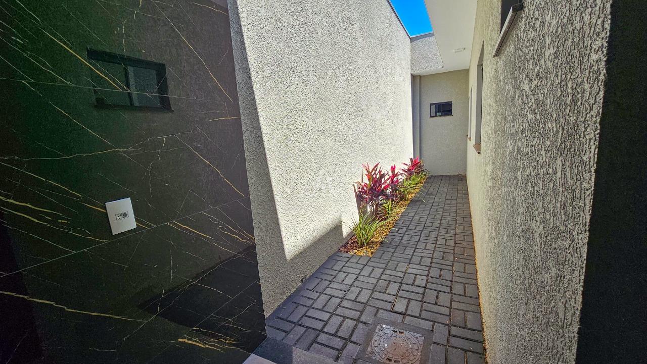 Casa Residencial para à venda no Bairro JARDIM CONCORDIA em TOLEDO: 