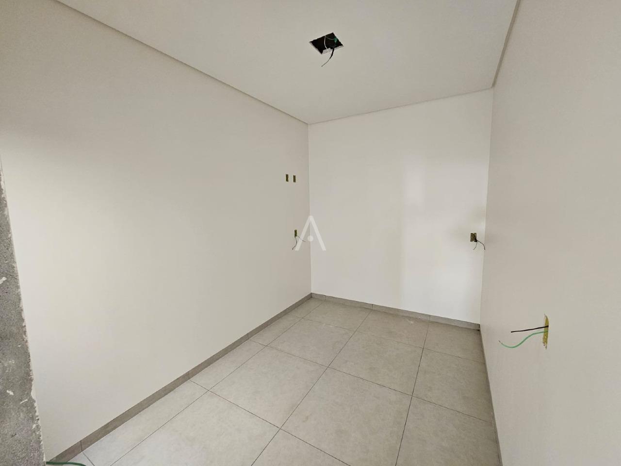 Casa Residencial para à venda no Bairro JARDIM COOPAGRO em TOLEDO: 