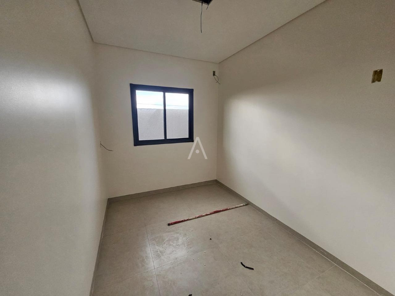 Casa Residencial para à venda no Bairro JARDIM COOPAGRO em TOLEDO: 