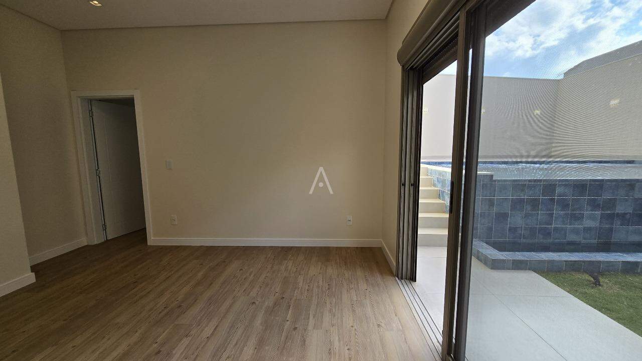 Casa Residencial para à venda no Bairro VILA INDUSTRIAL em TOLEDO: 